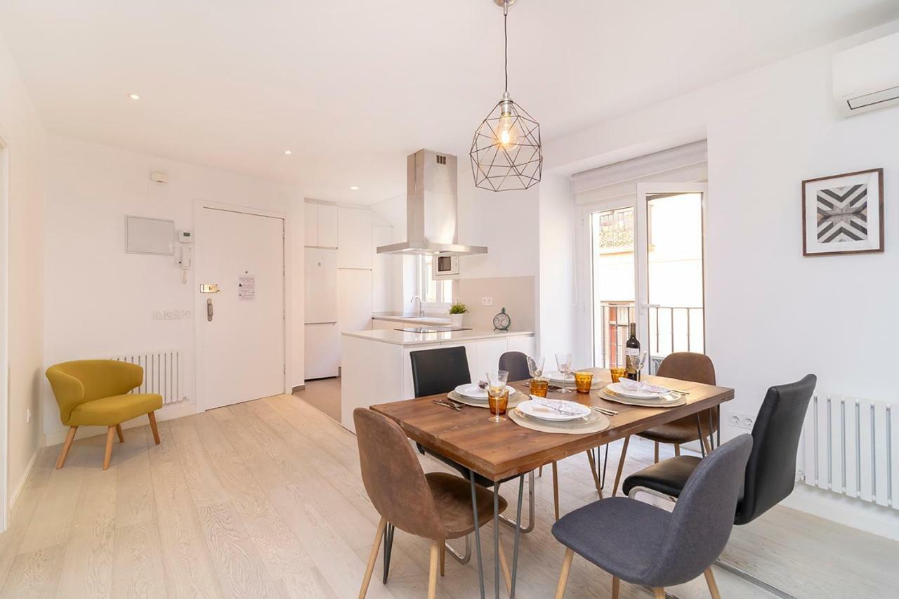 Smiling Apartment Near Puerta Del Sol By Batuecas 마드리드 외부 사진
